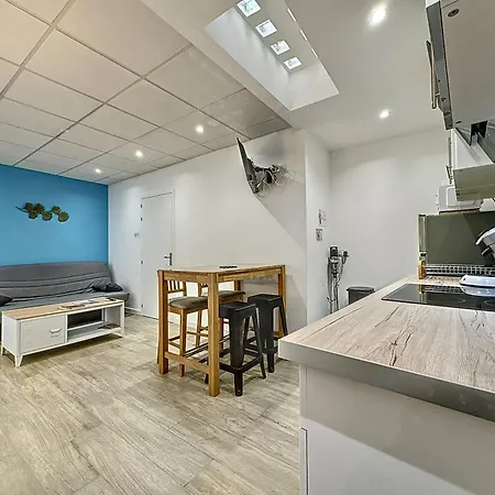 Quai 36 アパート